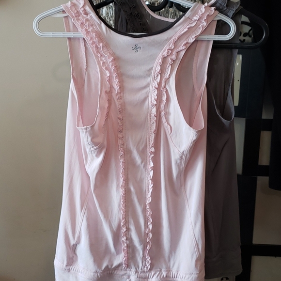 2 Tops - Picture 6 of 6